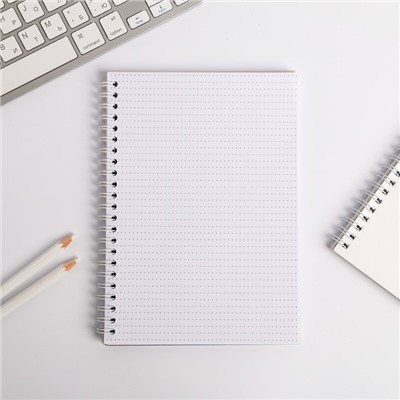 Ежедневник с тиснением «Космос» на гребне А5 Shine like the star, 60 л