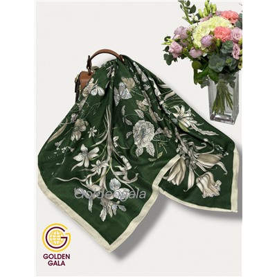Платок утепленный "Византия" Арт 2026/4 (фон зеленый)