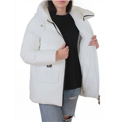 M-M07 WHITE Куртка зимняя женская (150 гр. холлофайбер)