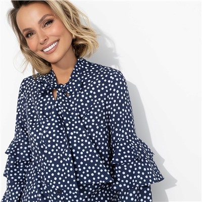 Блуза с воланами, Без права на скуку