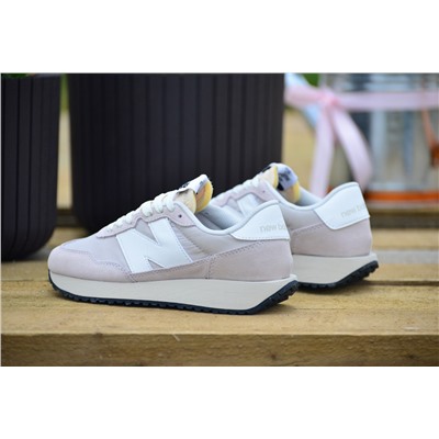 New Balance cl runner TM из натуральной замши и нейлона