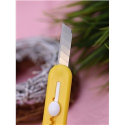 Канцелярский нож "Classic", yellow