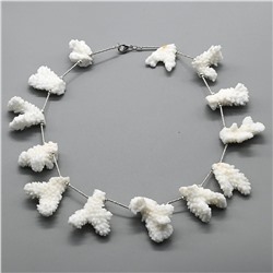 Колье из коралла в природной форме, 55см