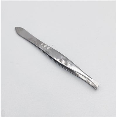Zinger Пинцет для бровей скошенный / Standard 86012 S, 88 мм, серебристый глянцевый