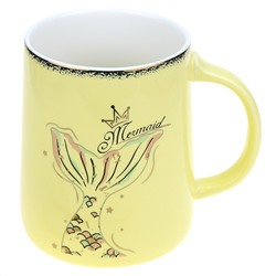 Кружка фарфоровая "Русалочка" 500мл, д8см h11,2см, с крышкой, желтый, деколь с золотом, с ложкой 16,5см, в цветной коробке (Китай)