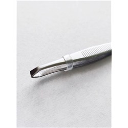 Mertz Пинцет косметический для коррекции бровей скошенный A213RF, 9 см