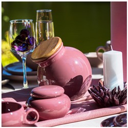 БАНКА С ДЕРЕВЯННОЙ КРЫШКОЙ BRONCO "FUSION" 16,5*14,5*15 СМ БРУСНИЧНАЯ 1250МЛ (КОР=24ШТ.)