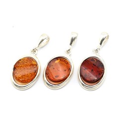 Подвеска с янтарем С925 овал 11*13мм цв.коньячный, 2,2г
