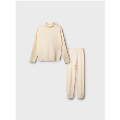 Комплект для девочки: джемпер, брюки