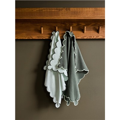 Набор кухонных полотенец с контрастным кантом зеленого цвета из коллекции Trendy Ruffles, 50х70 см