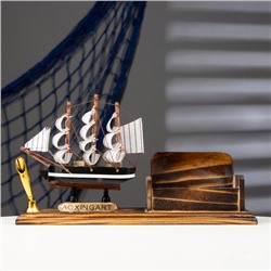 Органайзер настольный: визитница, подставка под ручку, сувенирная модель корабля, 15×25 см