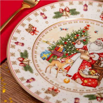 ТАРЕЛКА ЗАКУСОЧНАЯ LEFARD "ДЕД МОРОЗ" 20,5 СМ (КОР=18ШТ)