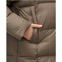 Куртка двубортная женская зимняя с капюшоном коричневого цвета 7736K