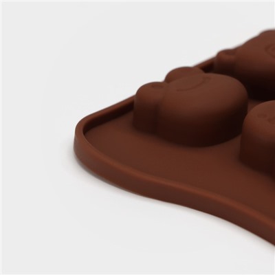 Форма для конфет и шоколада Доляна «Мордашки», силикон, 21×10.5 см, 15 ячеек (2.5×2.3 см), коричневая