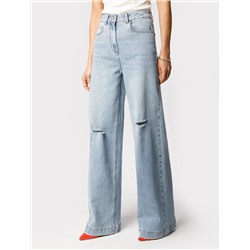 Джинсы-трубы из эластичного денима