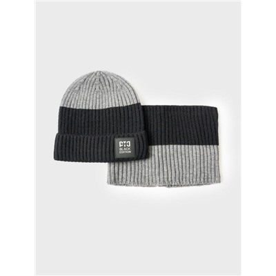 Комплект для мальчика: шапка, снуд