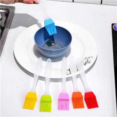 Кисть кулинарная силиконовая, 1 шт