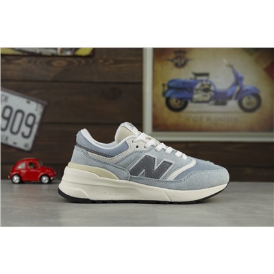 New Balance из натуральной замши