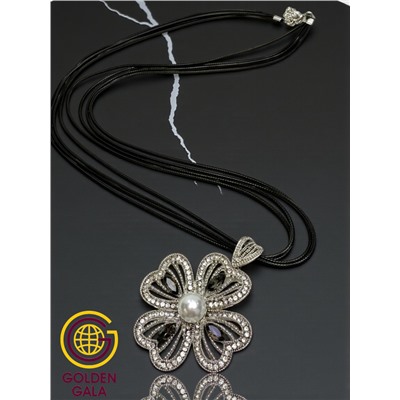 Кулон на кожаном шнурке "Женская грация" Арт КШ2130/13