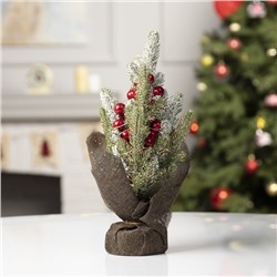 Светодиодная фигура «Снежная ёлка с ягодами», 12.5×28.5×7.5 см, пластик, батарейки CR2032×2 (в комплекте), свечение мульти