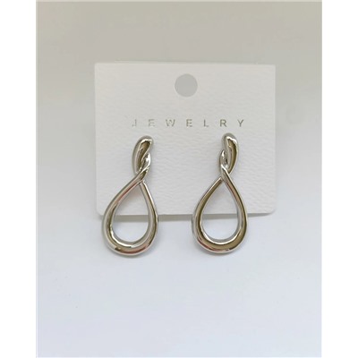 Стильные серьги