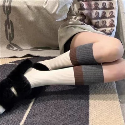 Japanese gray black and white stitching double -pin calf socks men and women in autumn cotton cotton long and knee socks show thin pile socks ins