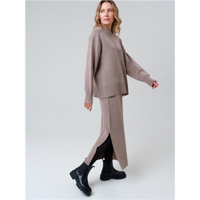 Комплект женский: джемпер, юбка