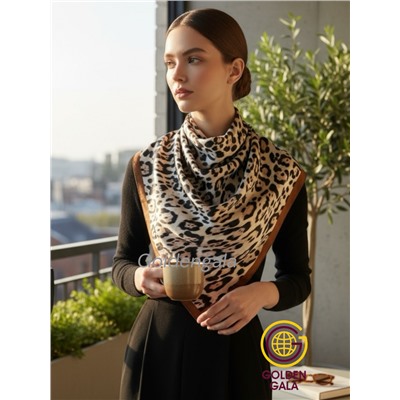 Платок утепленный Леопардовый Арт 3111/11 светло-бежевый с бежевой каймой