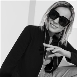 Худи, Свобода выражения