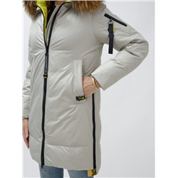 Куртка женская зимняя с мехом енот премиум класса бежевого цвета 871B