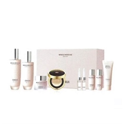 O HUI Miracle Moisture  set 4