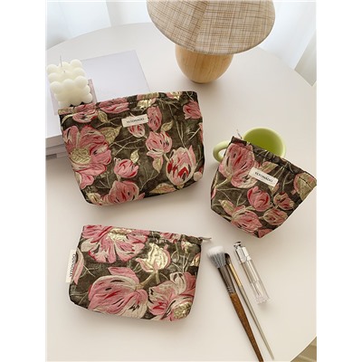 Capacious cosmetic bag, handheld organizer bag to go out, travel bag, liner, with embroidery, flowered, floral print