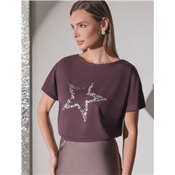 Нарядная футболка с блестящим принтом