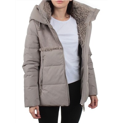 23-696 GRAY/BEIGE Куртка зимняя женская (холлоффайбер 150 гр., искусственная дубленка)