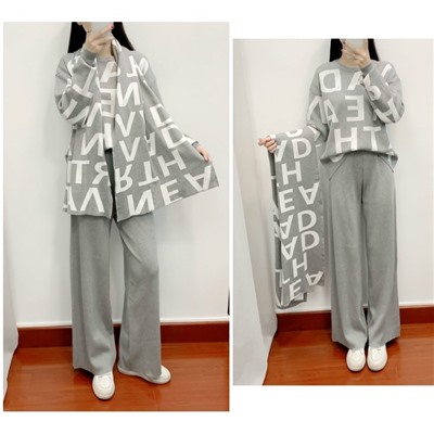 Butterfly Костюм женский брючный с шарфом   230419410