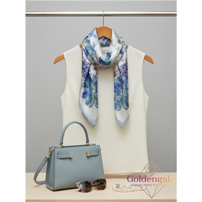 Платок из натурального шелка "Нежность прикосновения" Арт В1057/02