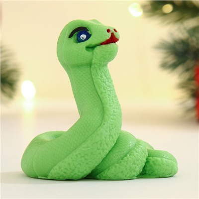 Фигурное мыло «Змейка Апельсинка» зеленое, 60 г