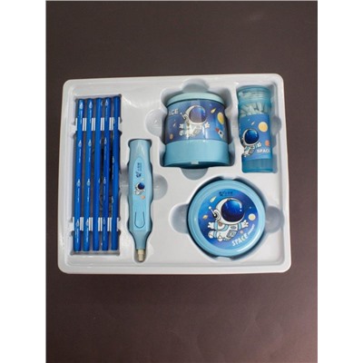 Электрический канцелярский набор "Space" (25,5*22  см)