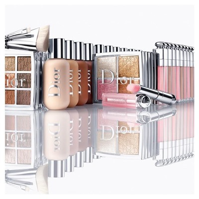 DIOR Eyeshadow Shader Brush N° 21  Кисть для растушевки теней № 21