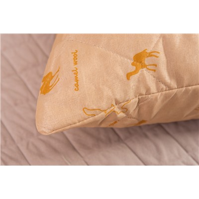 Подушка "Верблюд"  п/э полиэфирное волокно,стег,пакет с пл.ручкой(Н)