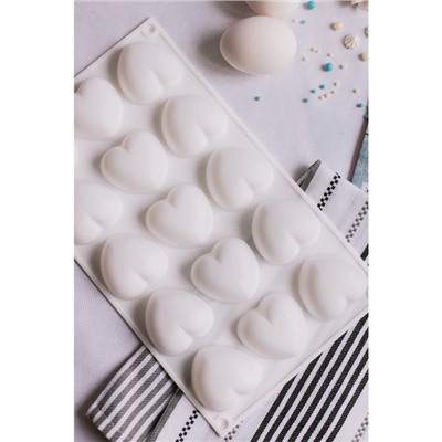 Форма для муссовых десертов и выпечки KONFINETTA «Сердца», 29.8×17.3×2.5 см, 15 ячеек (5×4.6 см), силикон, белая