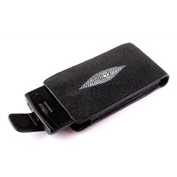 Чехол для смартфона из кожи ската