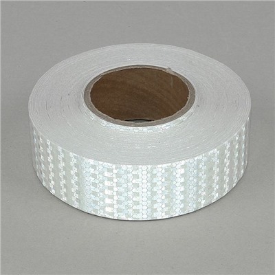 Светоотражающая лента, самоклеящаяся, белая, 5 см × 45 м