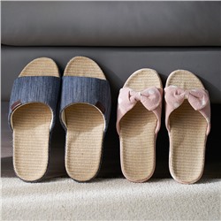 New Far -Hong Kong Four Seasons Four Seasons Liney Slipper Female Summer Mute Home Affairs Defense Slide Couple Men's Family Buyao Dragon