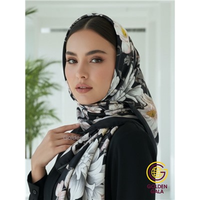 Платок утепленный "Цветы яблони" Арт 2025/10 (черный)