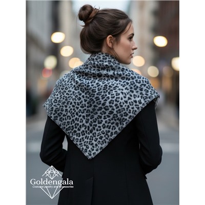 Платок утепленный шерстяной "Нежность шерсти" Арт 25107/09