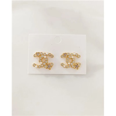 Стильные серьги