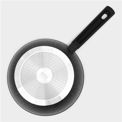 Сковорода Доляна «Первый дом», d=24 см, h=7 см, антипригарное покрытие, индукция, кованый алюминий, чёрная