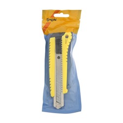 Нож универсальный ТУНДРА, металлическая направляющая, квадратный фиксатор, усиленный, 18 мм