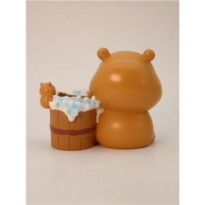 Ночник - подставка для канцелярских принадлежностей "Capybara student" (13.8 см)